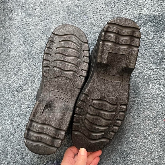 Eastland Women's 8.5 M Syracuse Black Leather Monk Strap Loafers Slip on Shoes - Picture 5 of 6